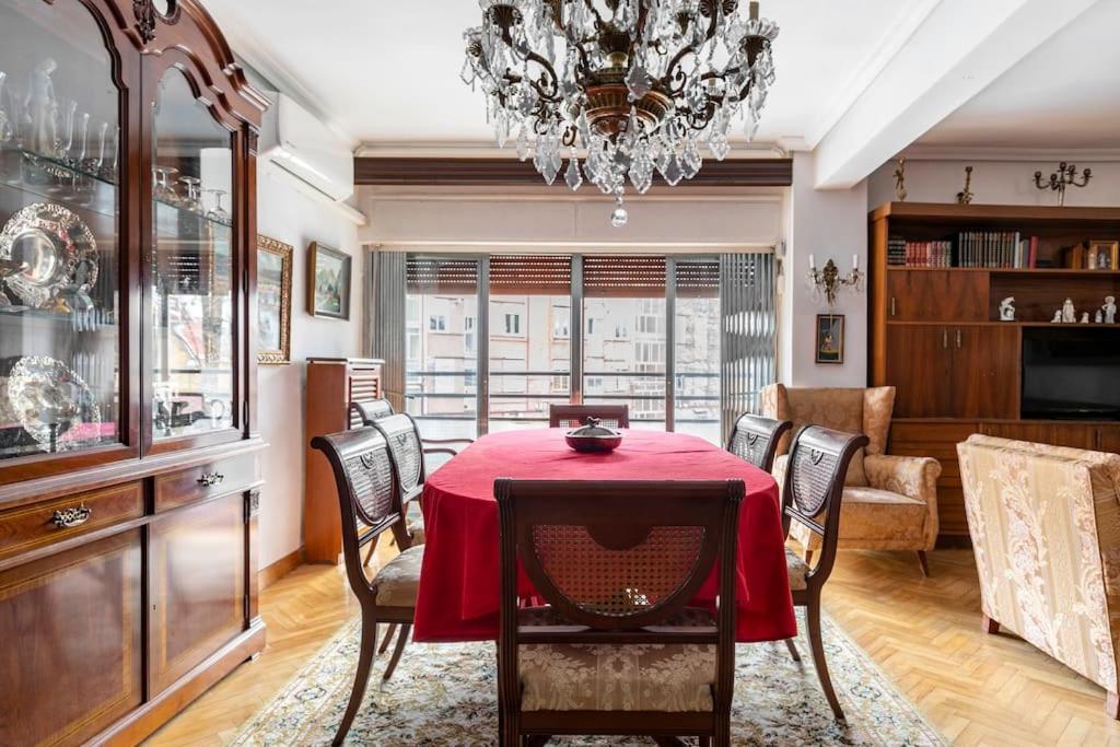 Piso Amplio Y Acogedor Lejlighed Madrid Eksteriør billede