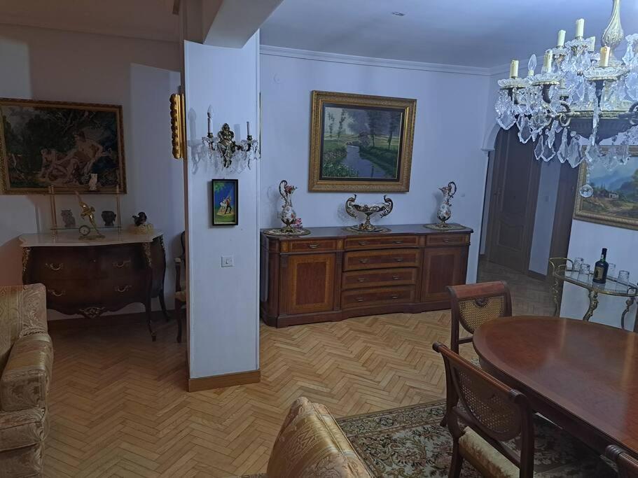 Piso Amplio Y Acogedor Lejlighed Madrid Eksteriør billede